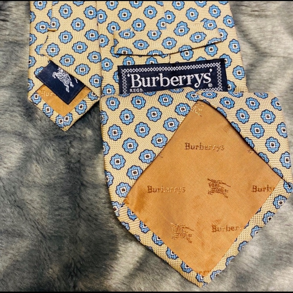 Men’s Vintage Burberry Tie